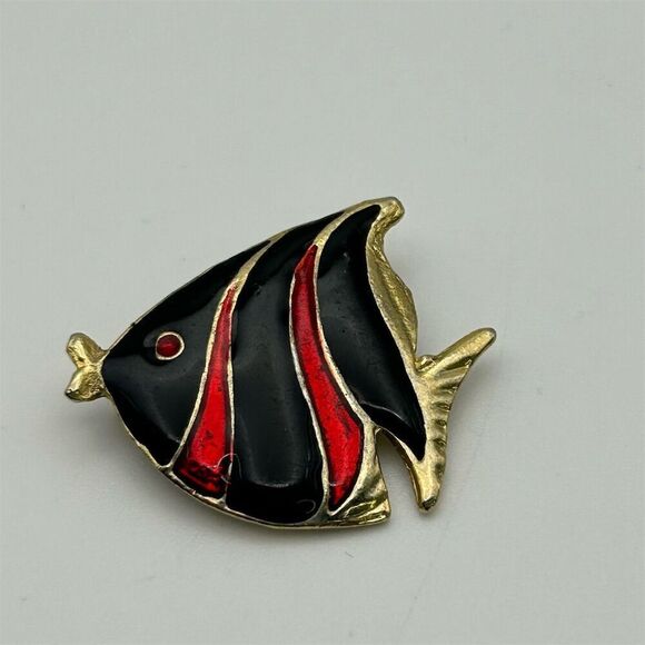Vintage Small Dainty Black and Red Enamel Angel Fish Brooch Gold Tone Ocean - Picture 2 of 6
